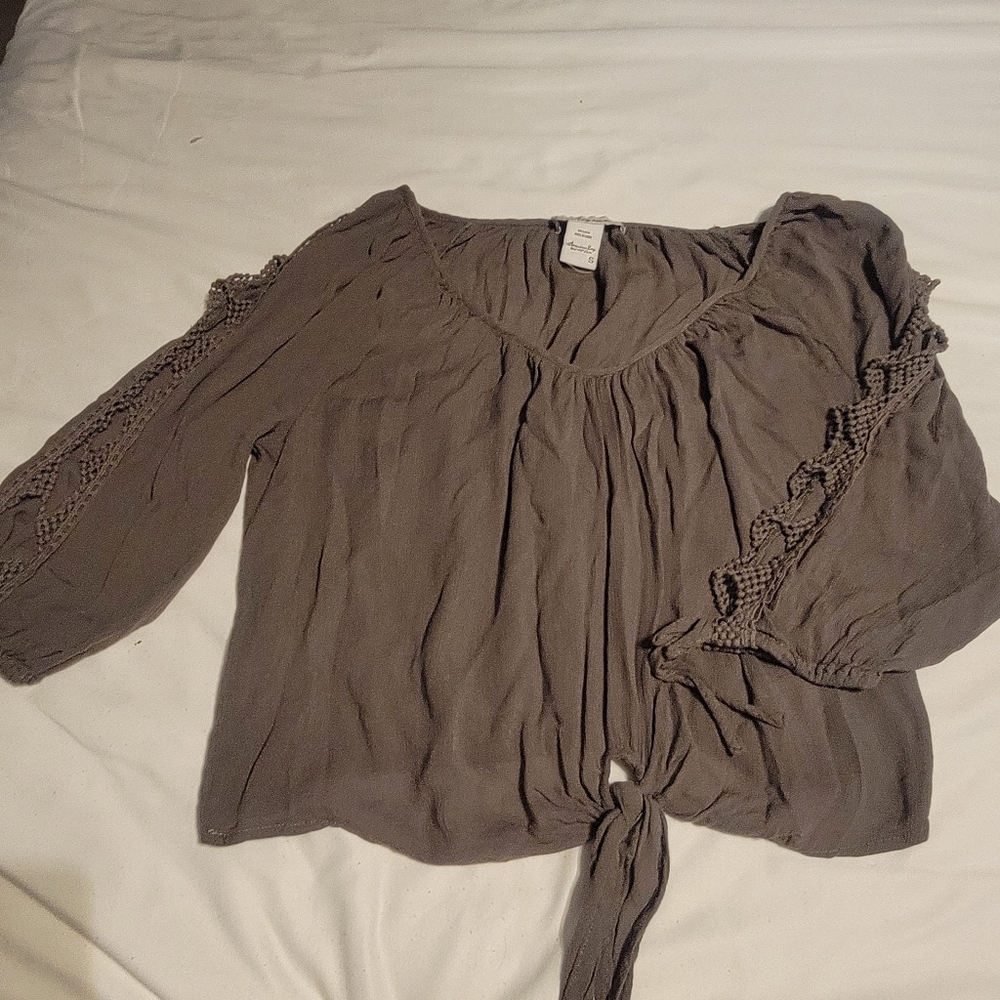 American Rag Army Green blouse - Picture 4 of 6